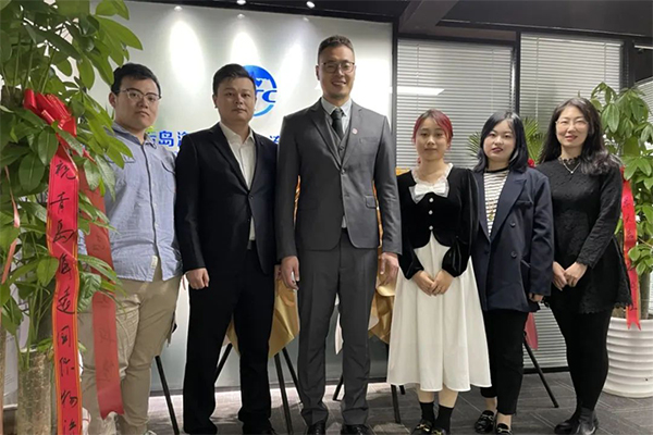Haiyuan Logistics Technology took a picture of "Qingdao Branch" and wish you good luck in opening!